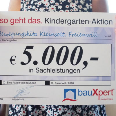 Gewinnerscheck über 5000,- €